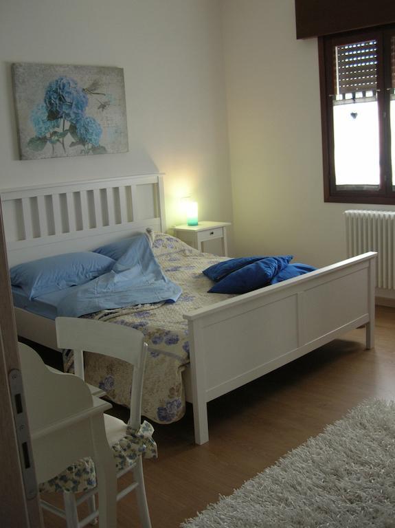 B&B Ai Ciliegi Mogliano Veneto Δωμάτιο φωτογραφία